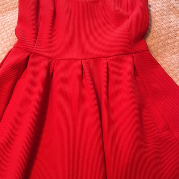 Banana Republic size 6 red dress - Picture 3 of 5